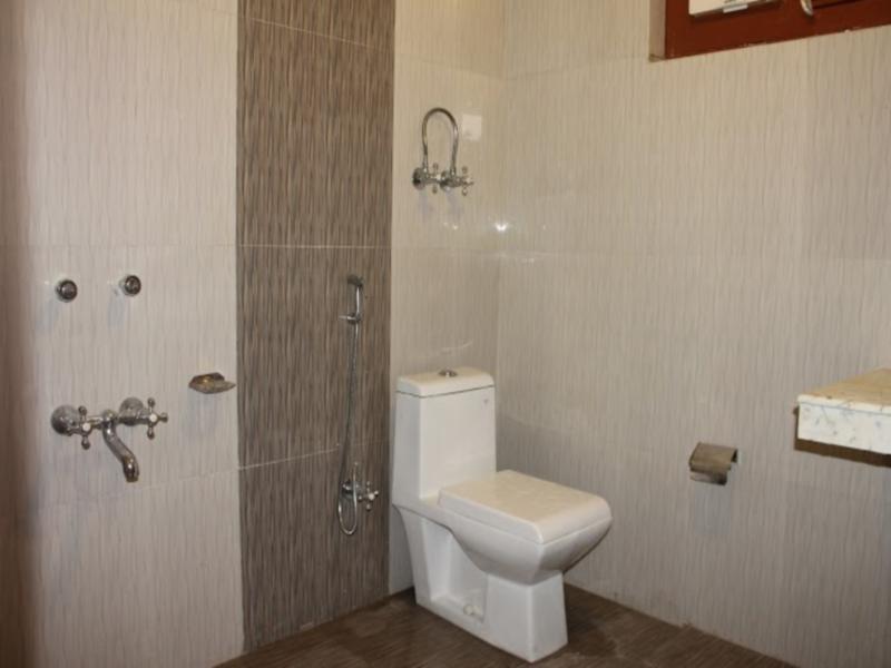 Oyo 3146 Six Season Regency Hotel Jagatsukh Luaran gambar