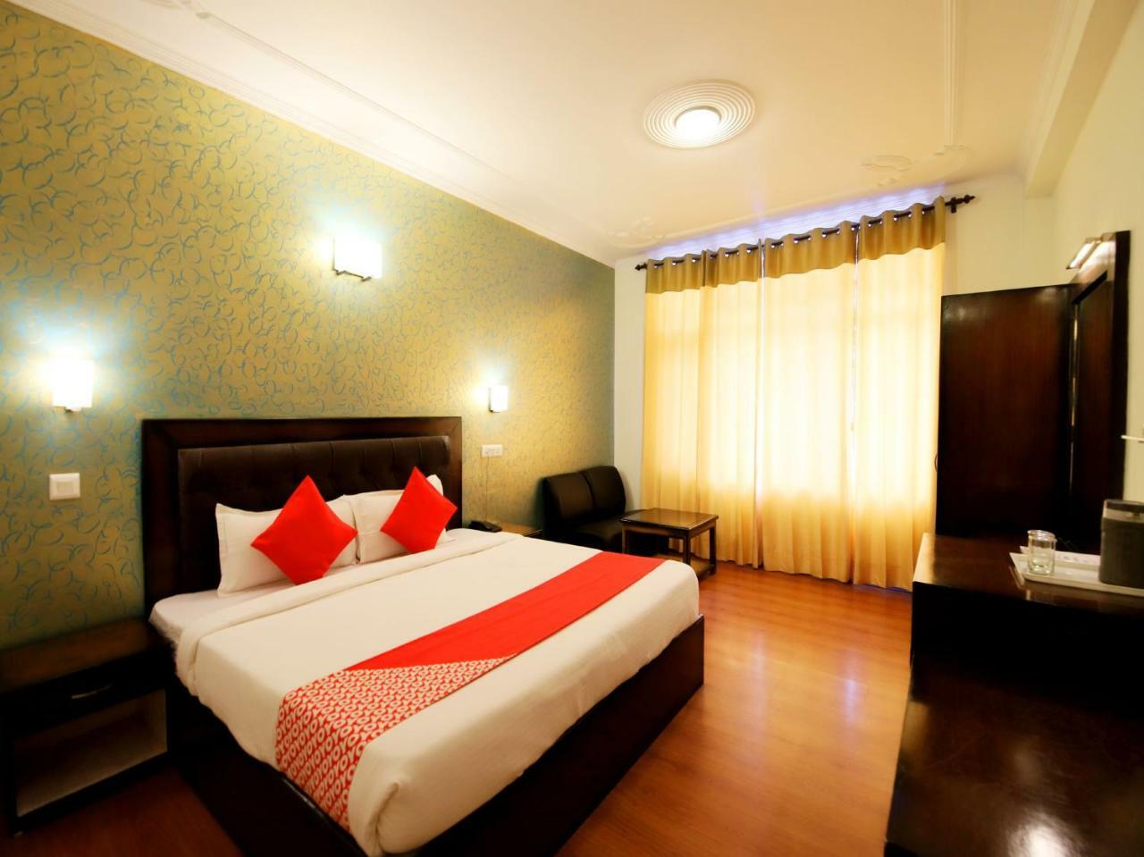 Oyo 3146 Six Season Regency Hotel Jagatsukh Luaran gambar